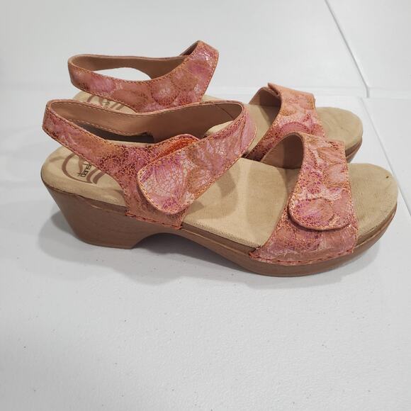 Dansko Sandals Womens Size 38 Pink Orange Leather Wedge Slingback Hook & Loop - Picture 3 of 8